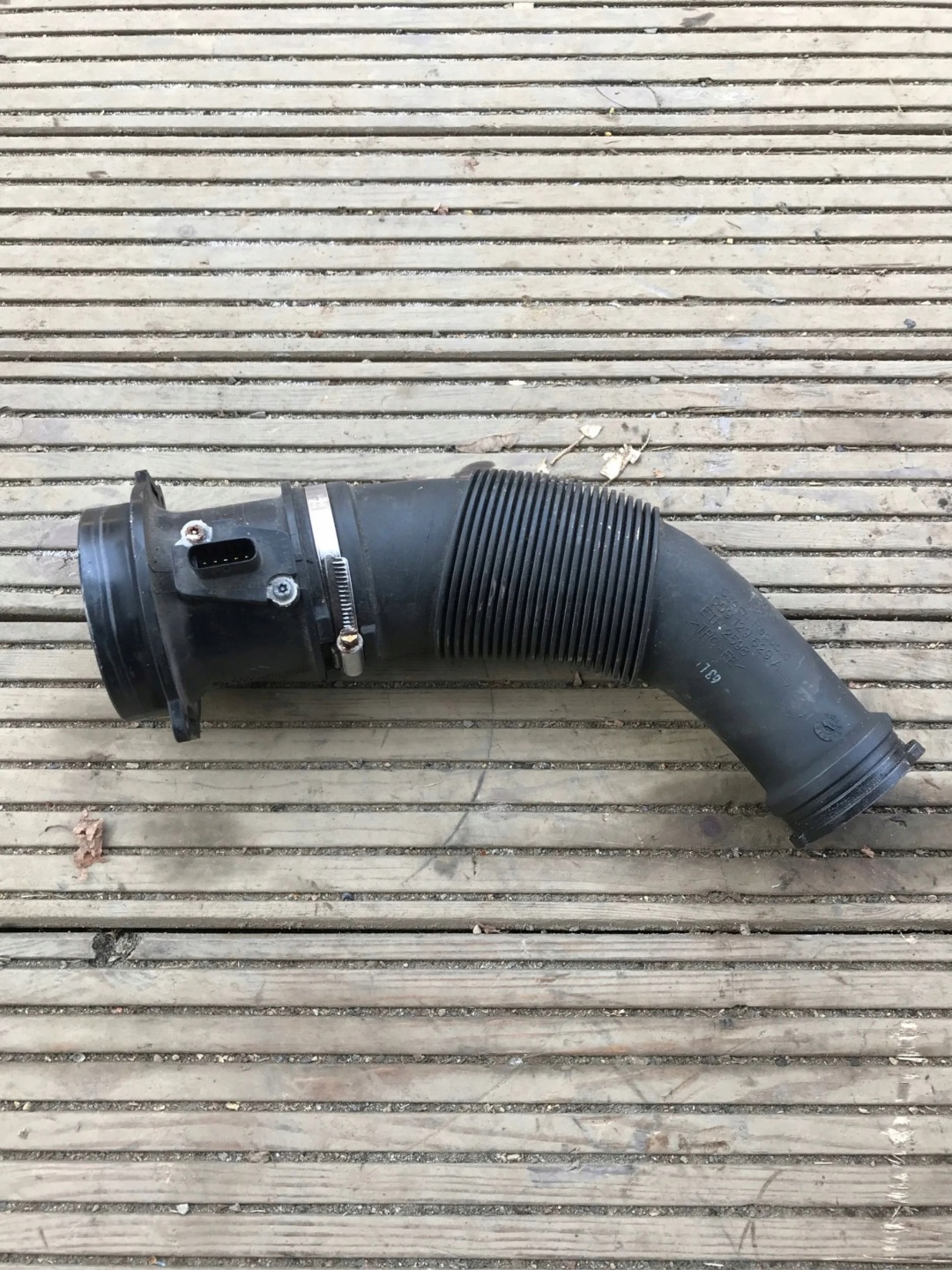 pipe air hose AUDI A4 B8 A5 059129629A 059906461N
