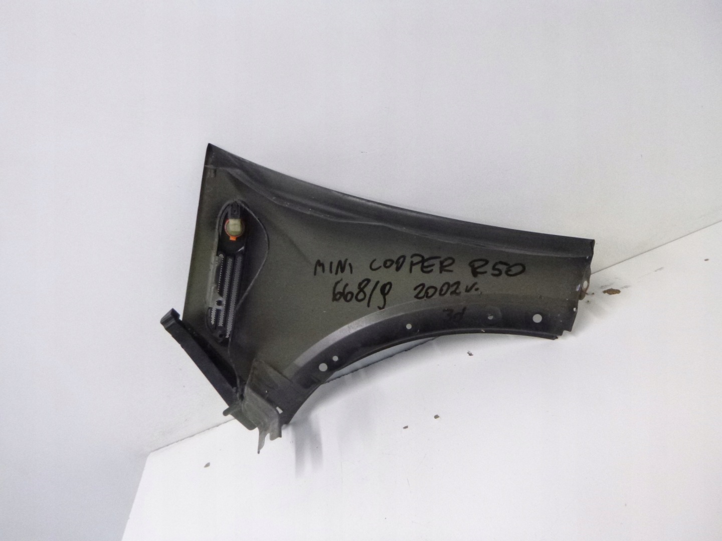 PARAFANGO DESTRA MINI COOPER R50 3D 668/9 SCHWARZ 2