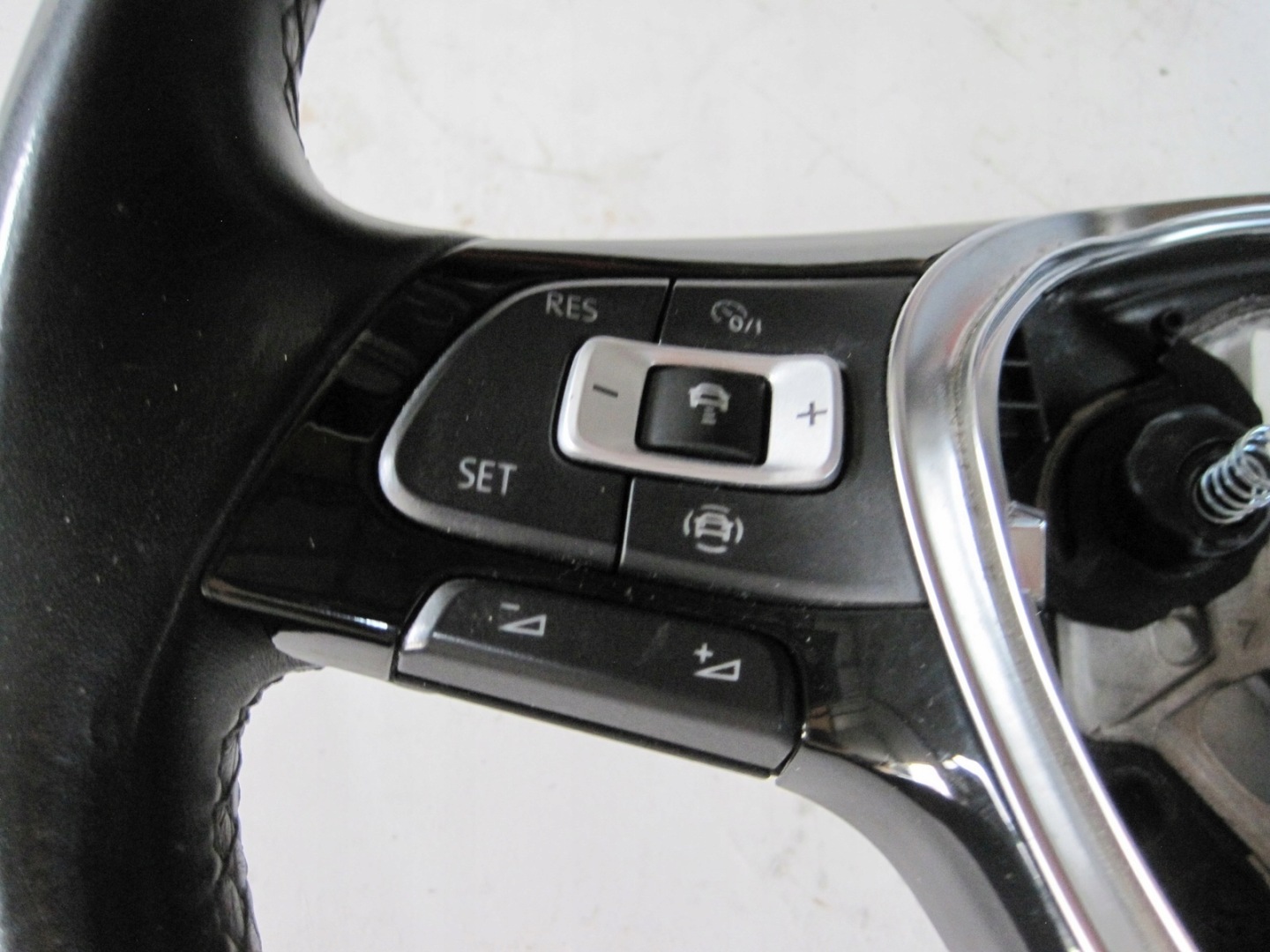 steering wheel, VW T ROC 2GA