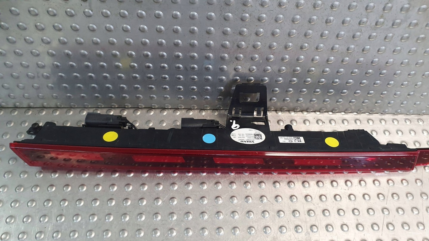 light rear part right VOLVO C40 21- 32133821