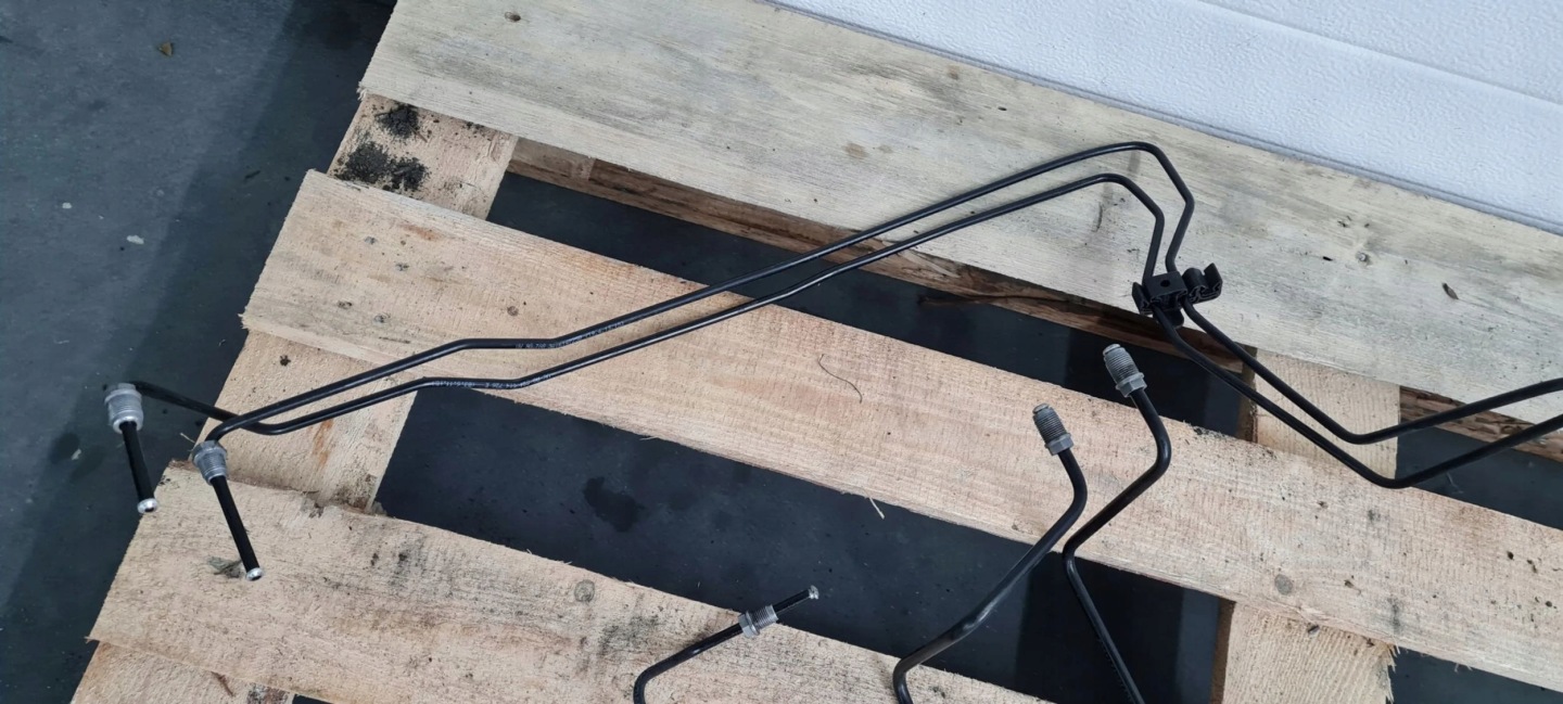 S3 8V Berline A3 Tuyaux Frein Avant ABS POMPY