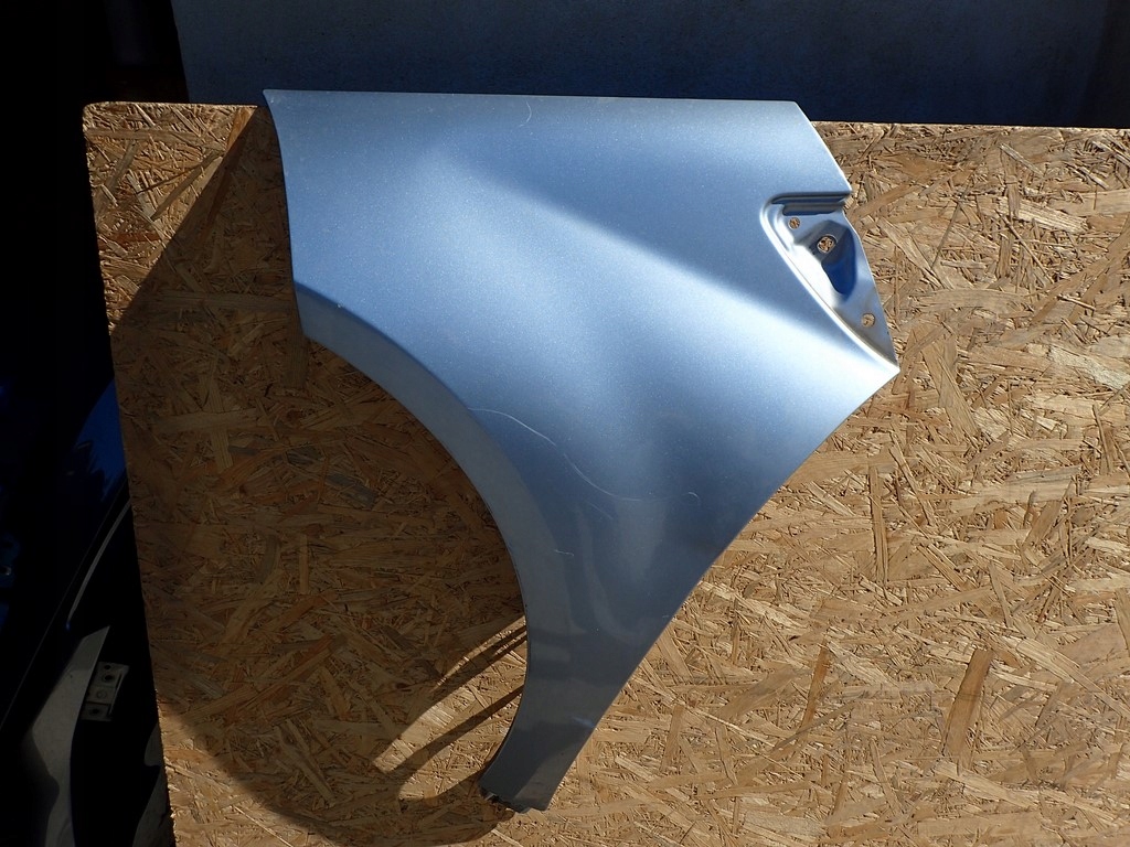 fender left front front MERCEDES A KLASA 169