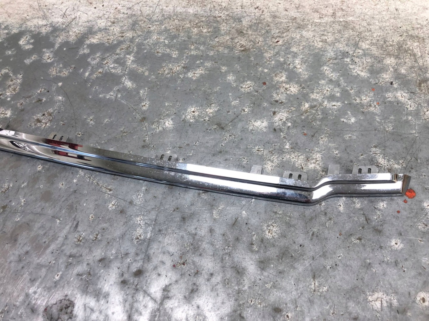moulding CHROM GRILLA FORD MONDEO MK5 DS73-8150-L