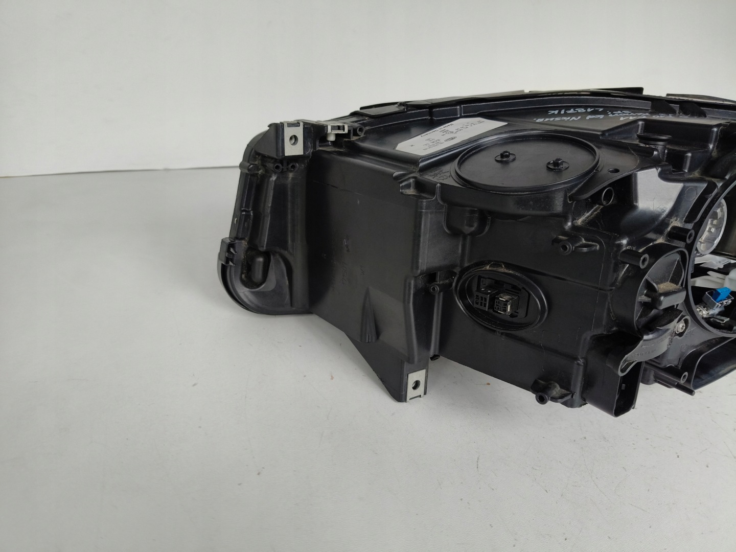 light right REFLEKTOR BMW 5 F10 F11 10-13 XENON LED non-setting