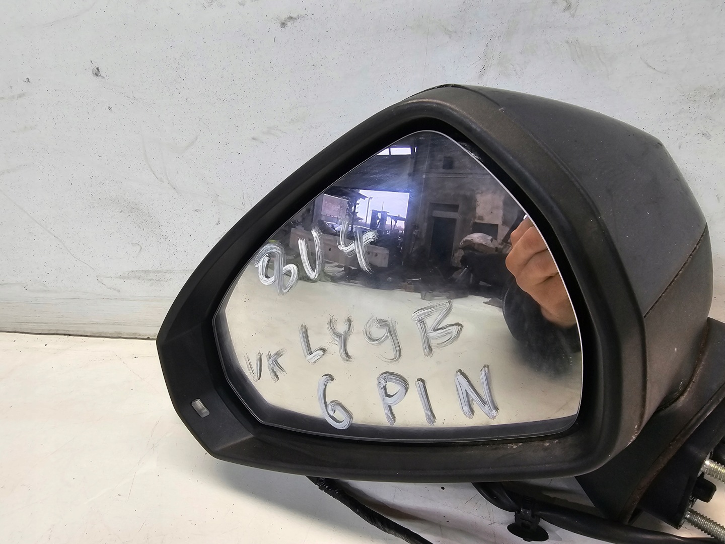 mirror exterior left AUDI A3 8V 8V4 LY9B 6-PIN UK