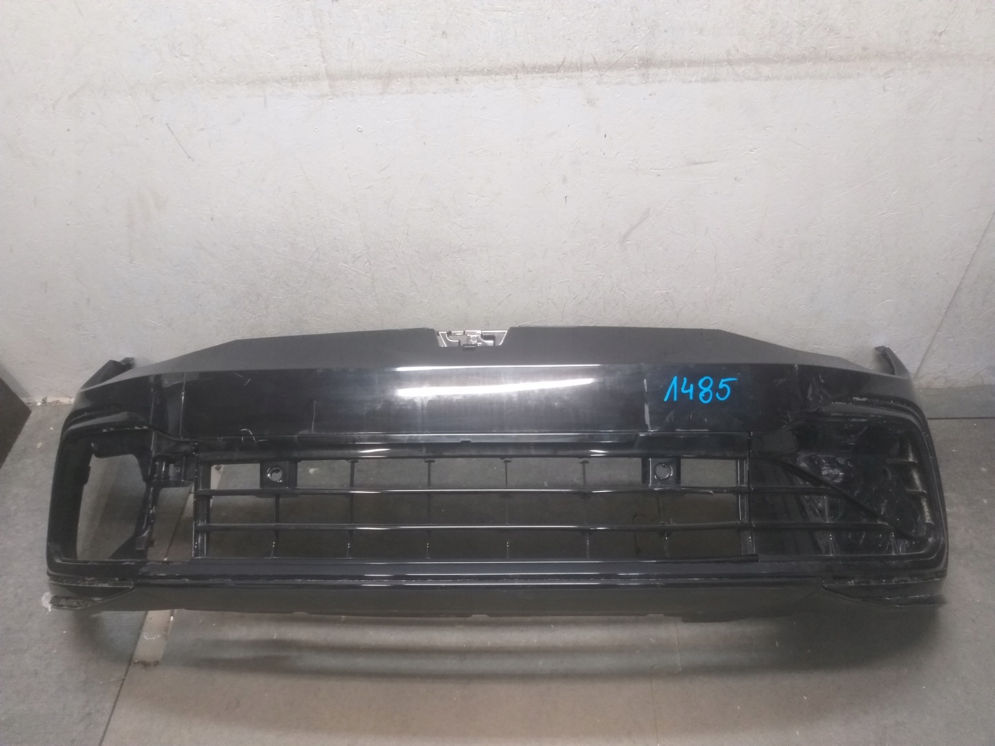 bumper front VW GOLF VIII 8 GTI