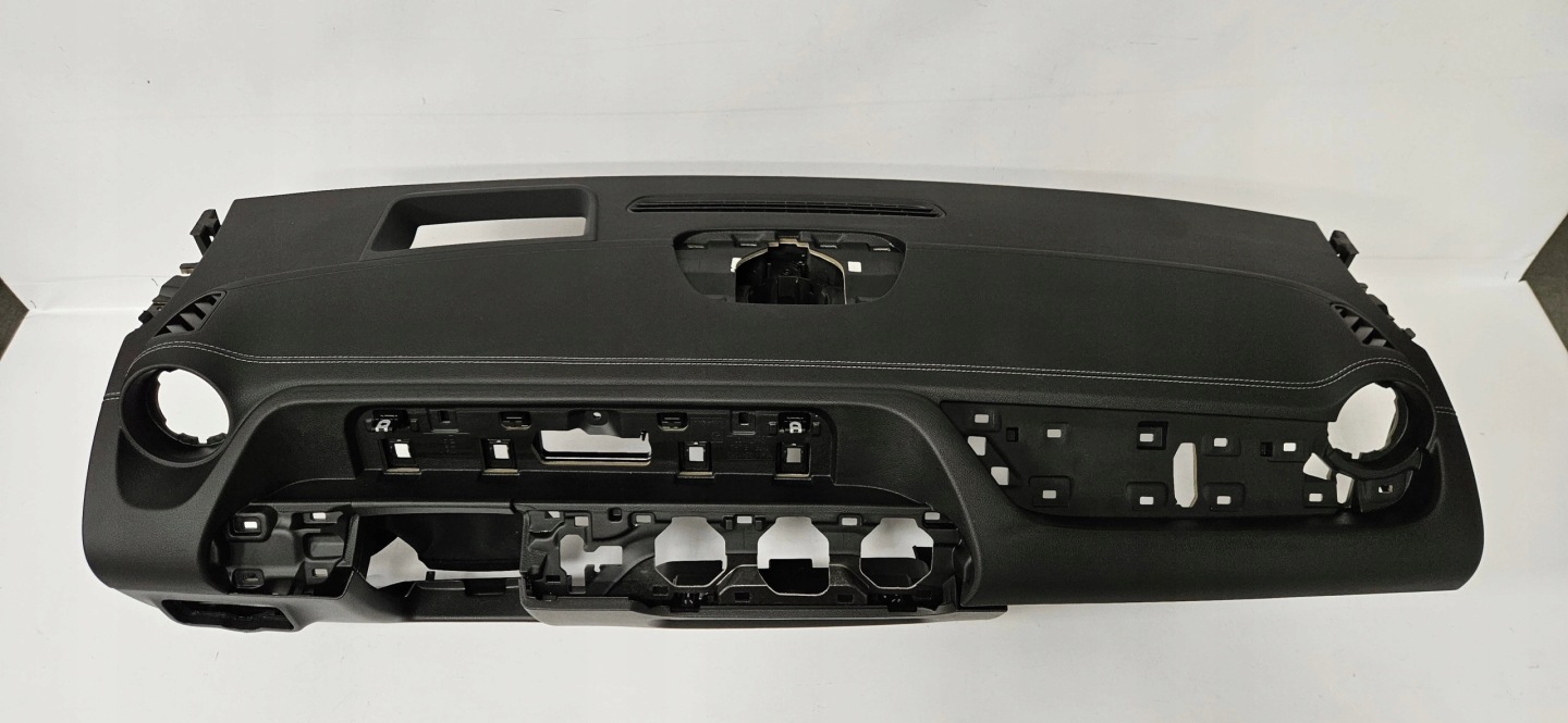 dashboard instrument panel cockpit MERCEDES B-KLASA W247 247