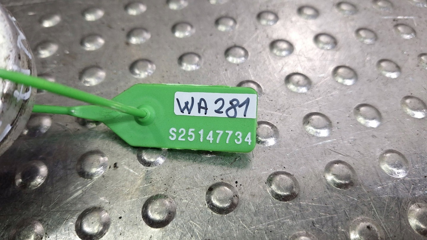 arm right front upper OE 4D0407512F AUDI A4 B6 A6 C5 PASSAT B5 SUPERB and