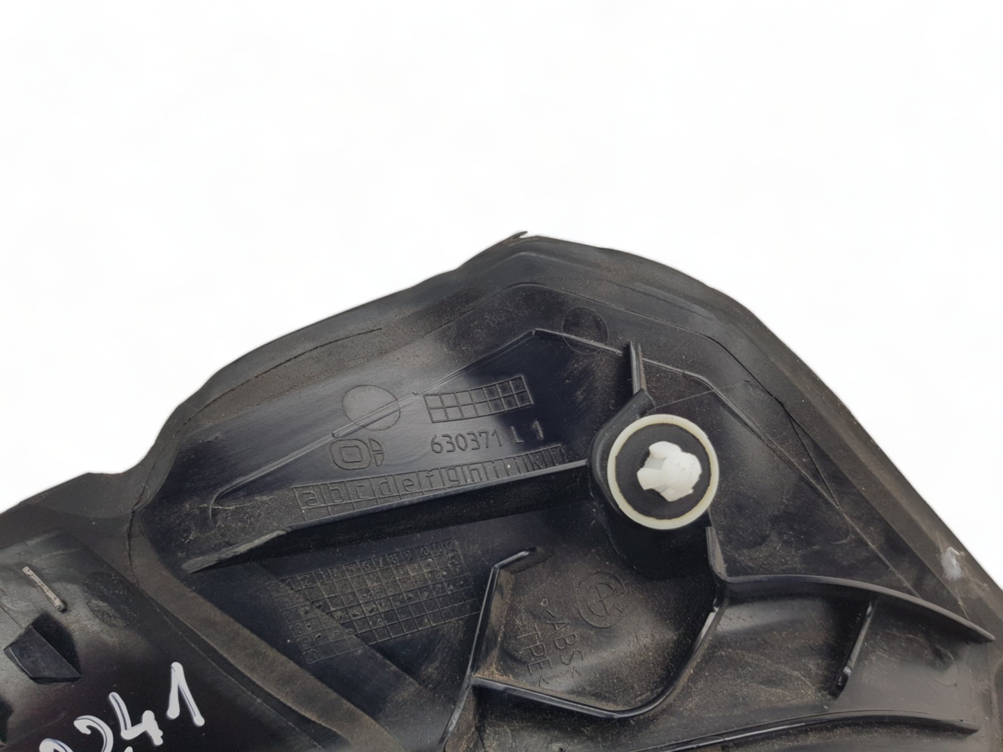left cover bonnet boot BMW M5 G30 F90 630371