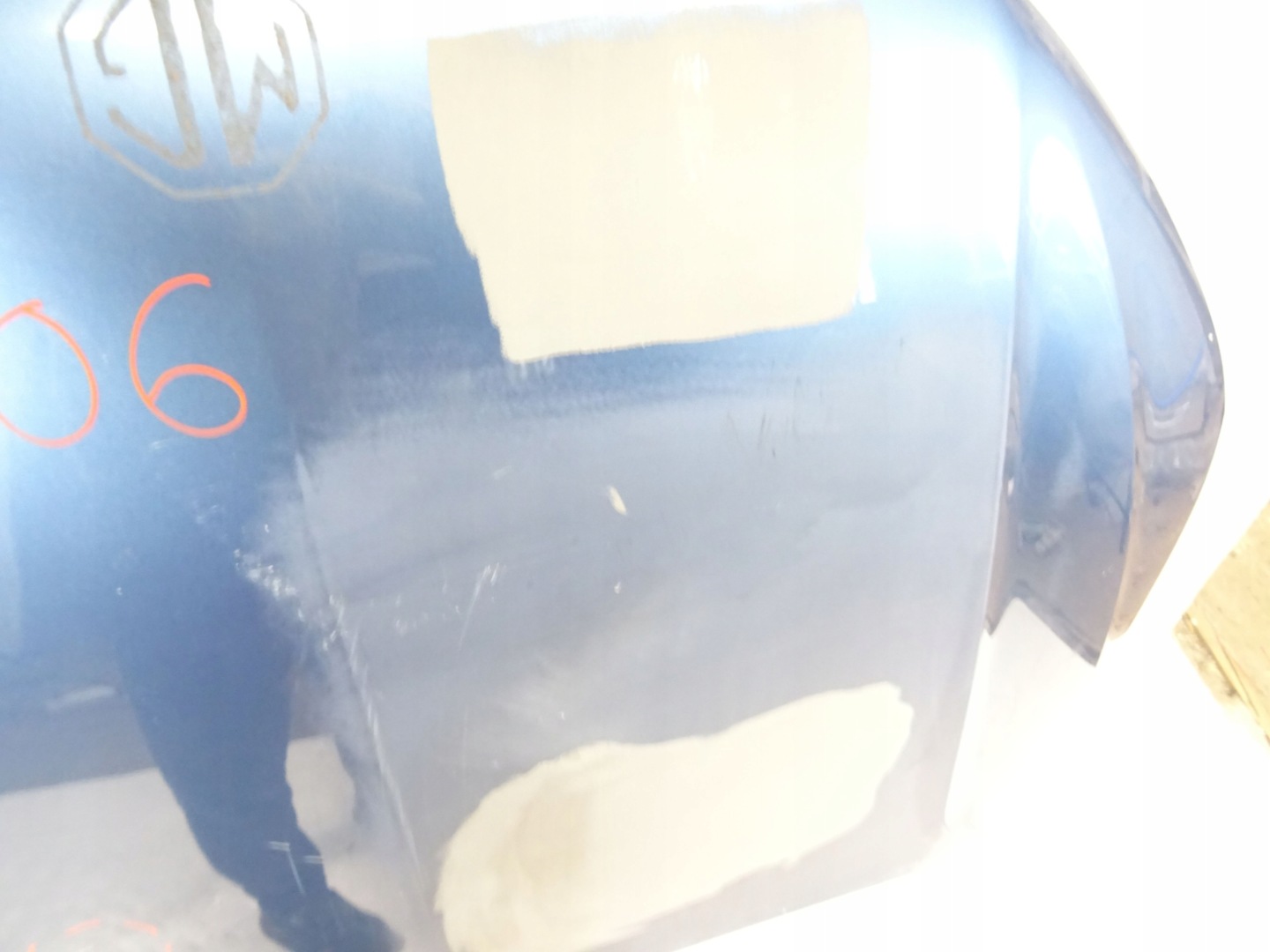 MG 5 EV LIFT Capot