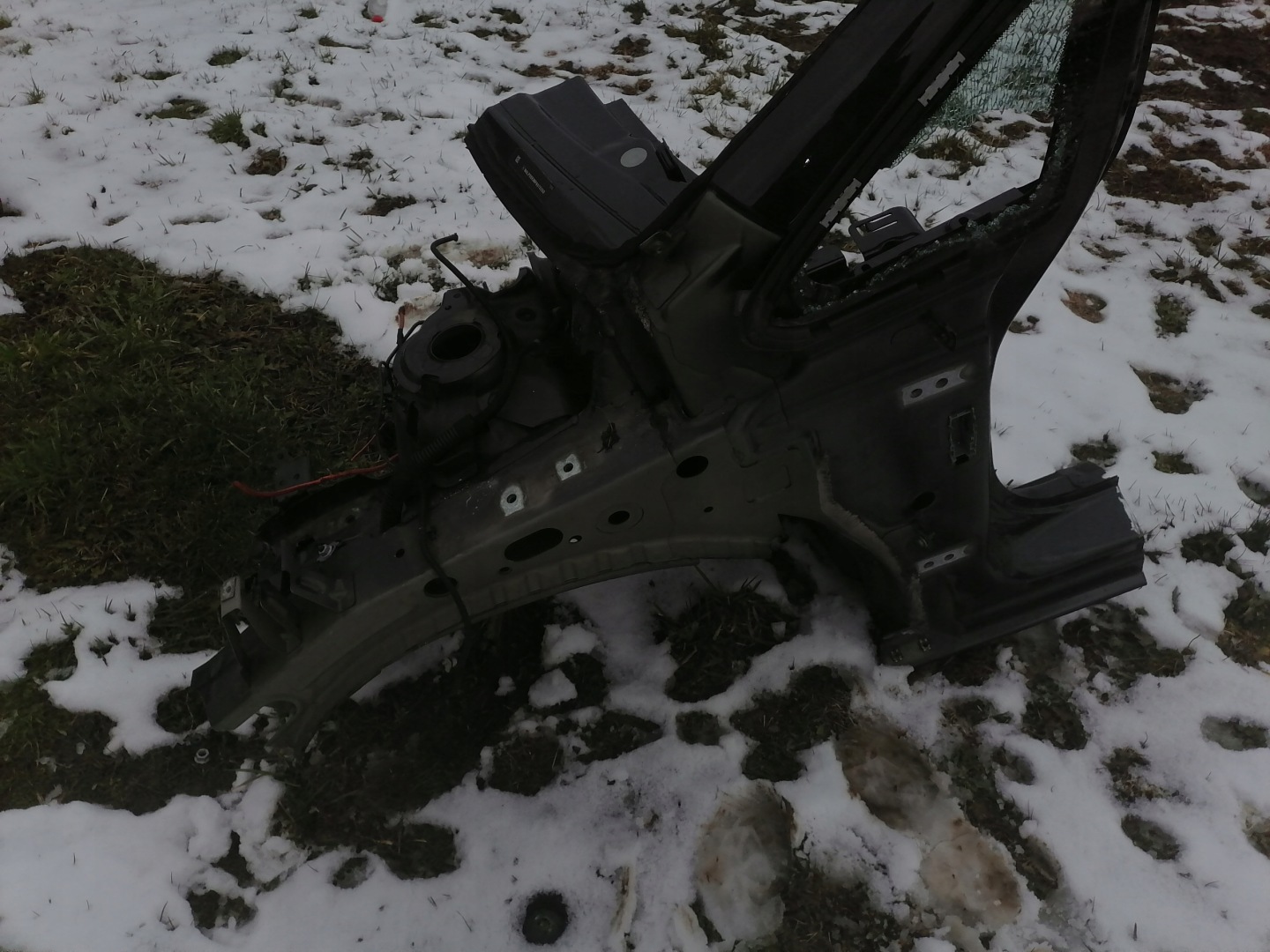 quarter left OPEL ASTRA J front front
