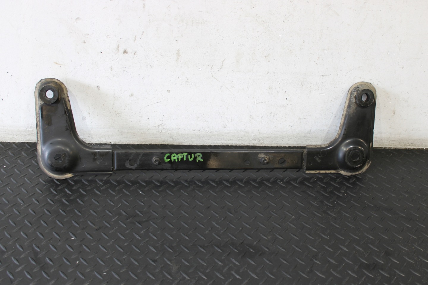 RINFORZO PARAURTI Consolle RENAULT CAPTUR e 1