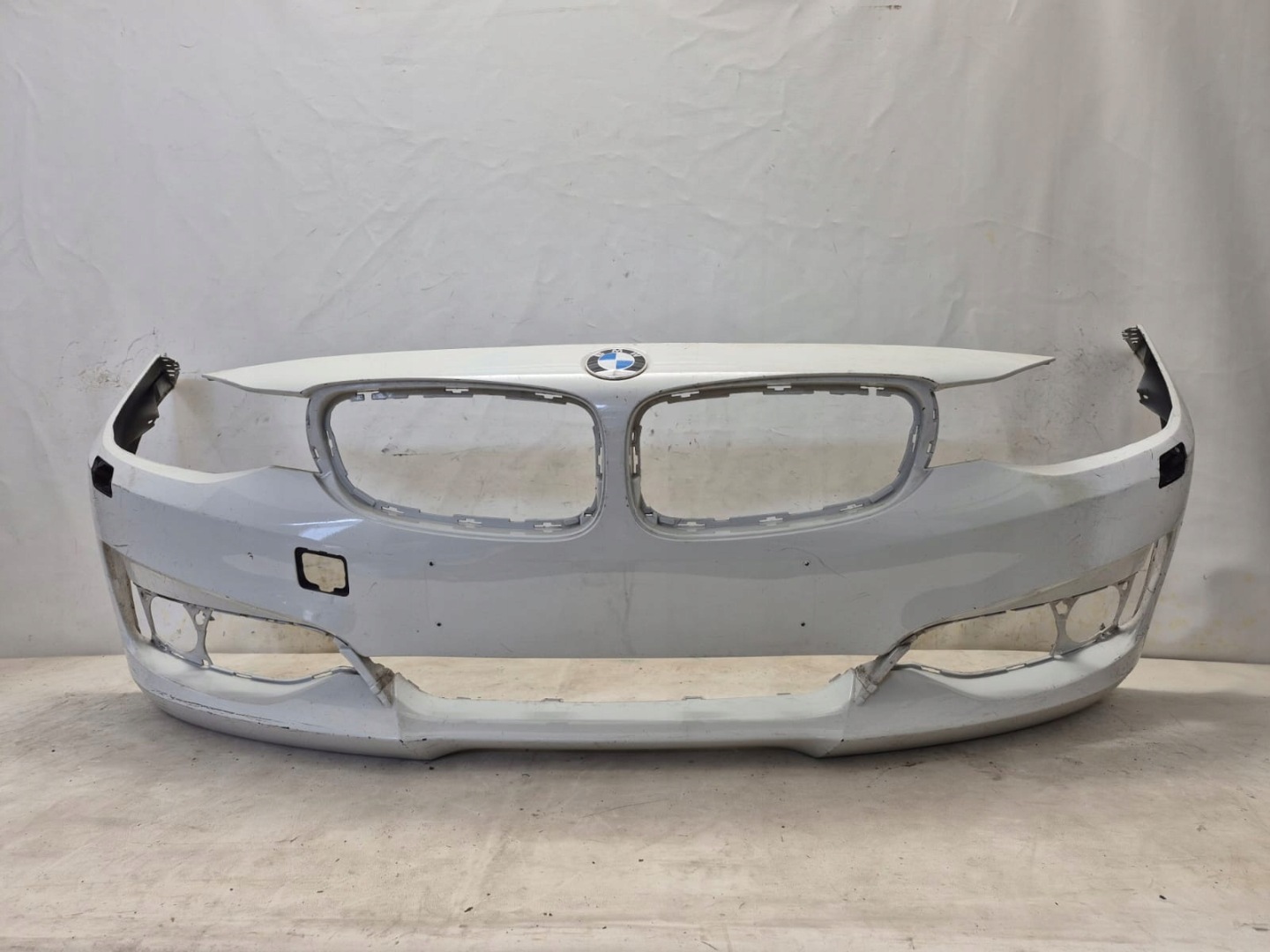BMW 3 F34 GT GRAN TURISMO 13-21 bumper front front washer