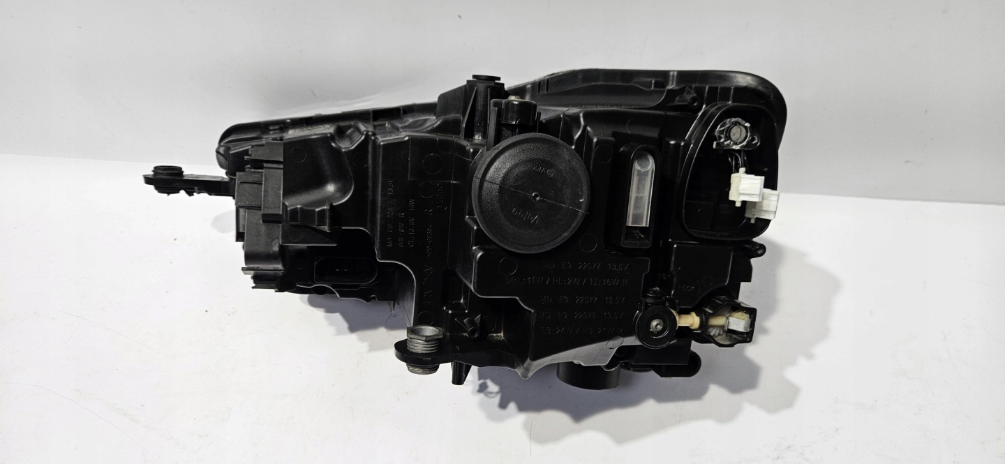 light right front FULL LED SKODA SCALA 19- original 657941016A