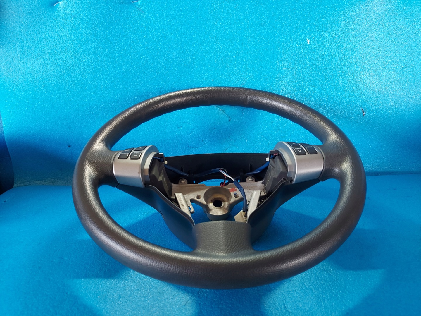 lenkrad SUZUKI SWIFT GS13105610