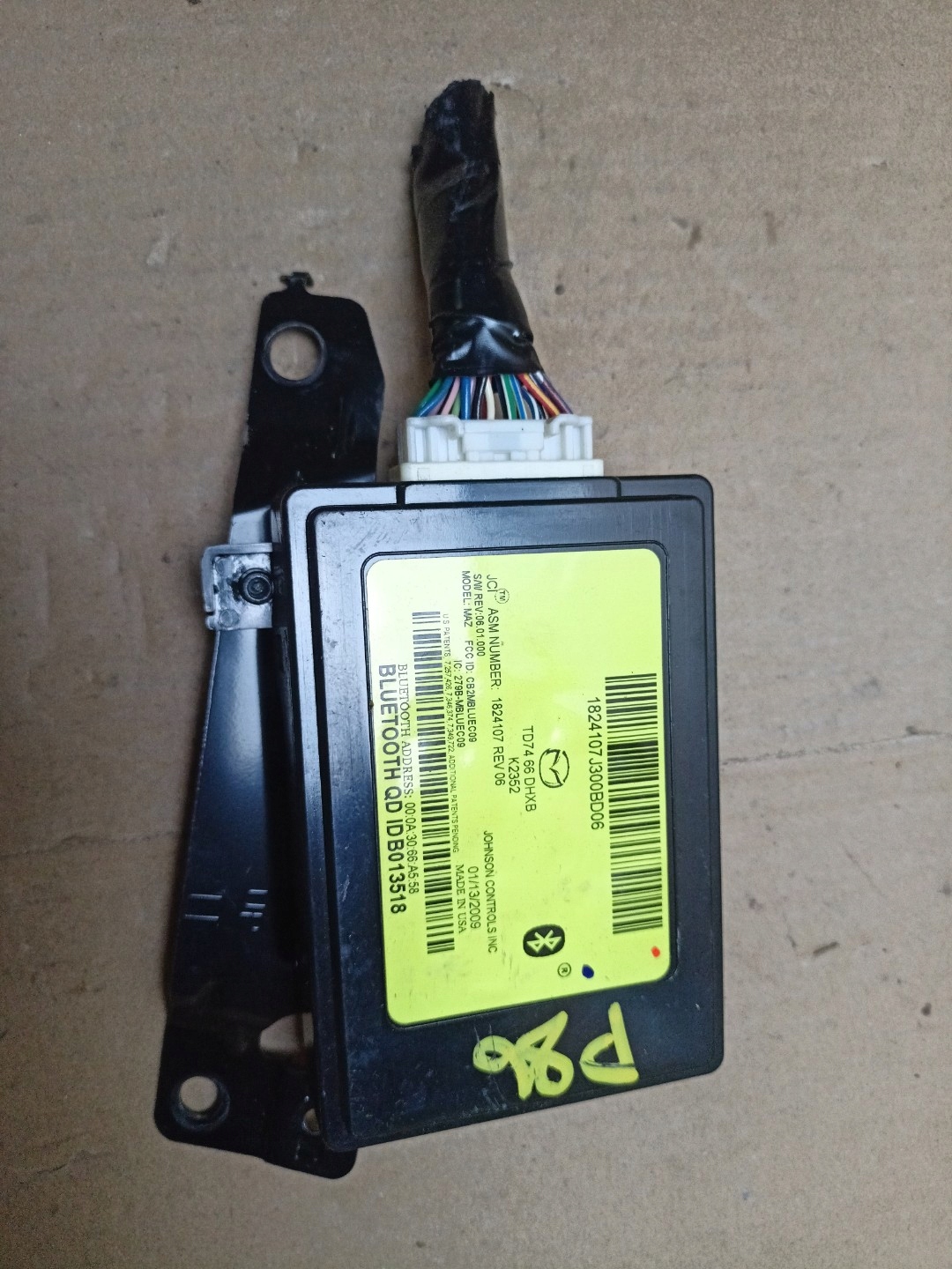 Bedienteil Bluetooth Mazda CX-9 facelift 2009 TD7466DHXB