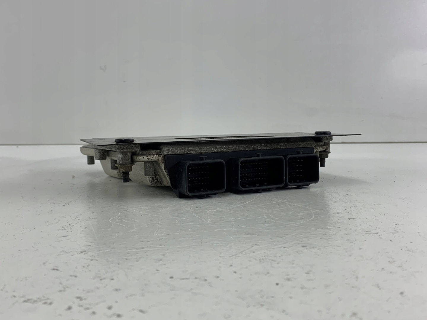 PEUGEOT 406 2.0 HDI unité de commande électronique uce moteur 9650931680