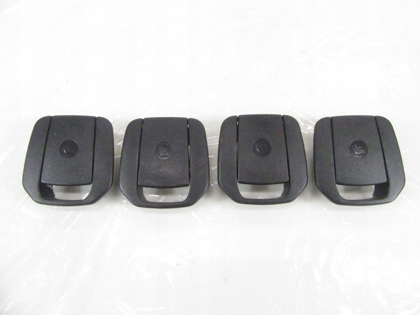 fedél fedél far ISOFIX BMW e81 e82 e87 e90 e91 F20