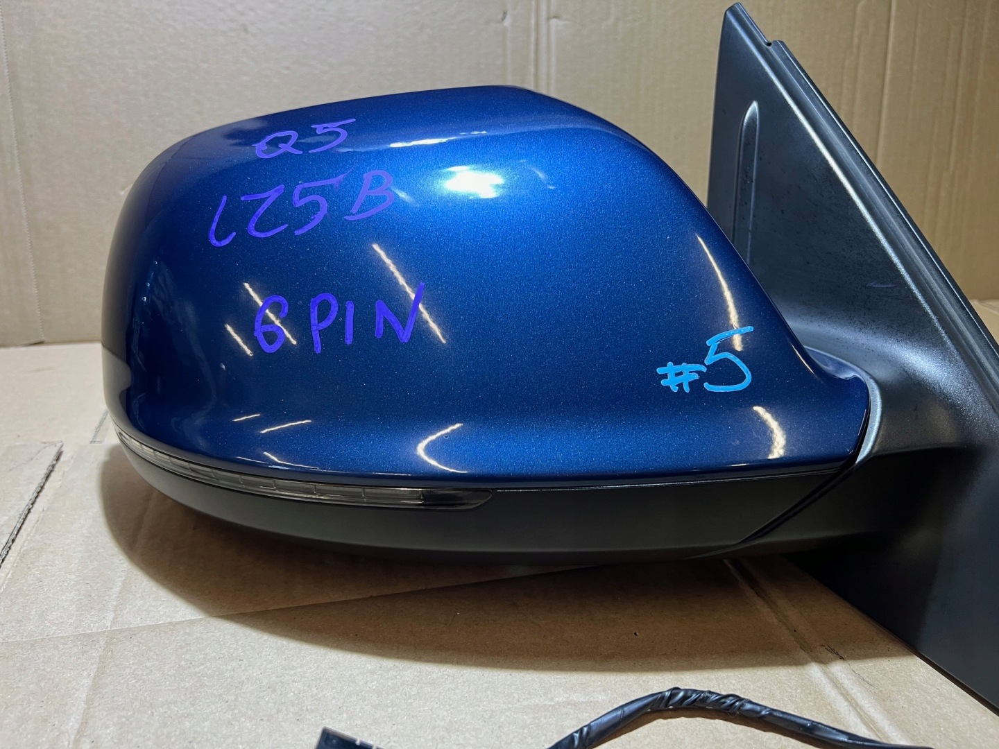 AUDI Q5 8R mirror right 6 PIN LZ5B