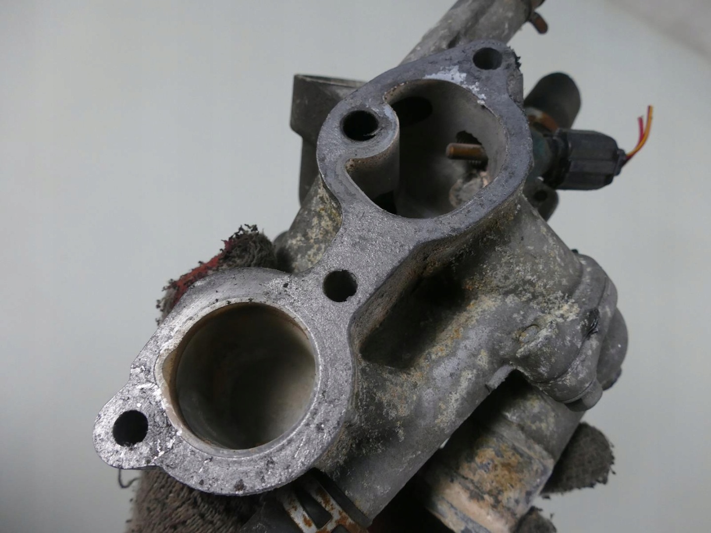 MITSUBISHI OUTLANDER II 2.4 B csomag TERMOSTATU TERMOSTAT