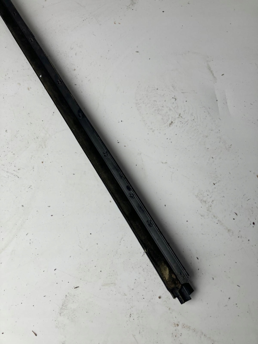 moulding dust door right front CITROEN C3 III MATOWA