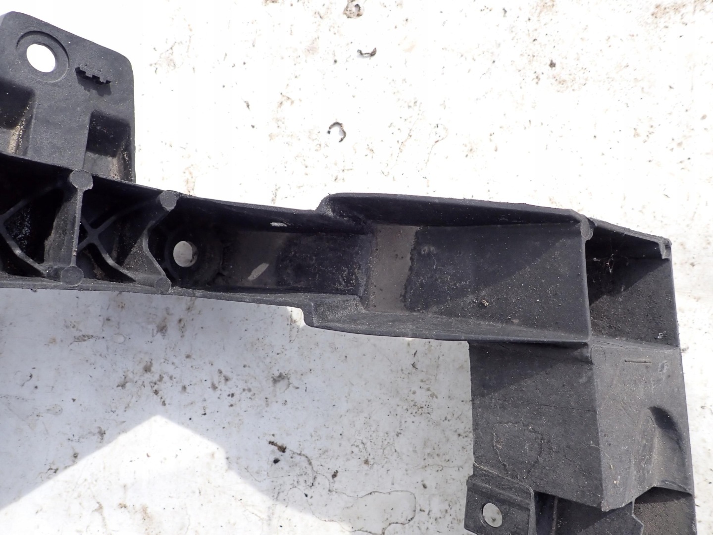 RENAULT TRAFIC III 3 OPEL VIVARO B 2014-2021 support panel for radiators pillar