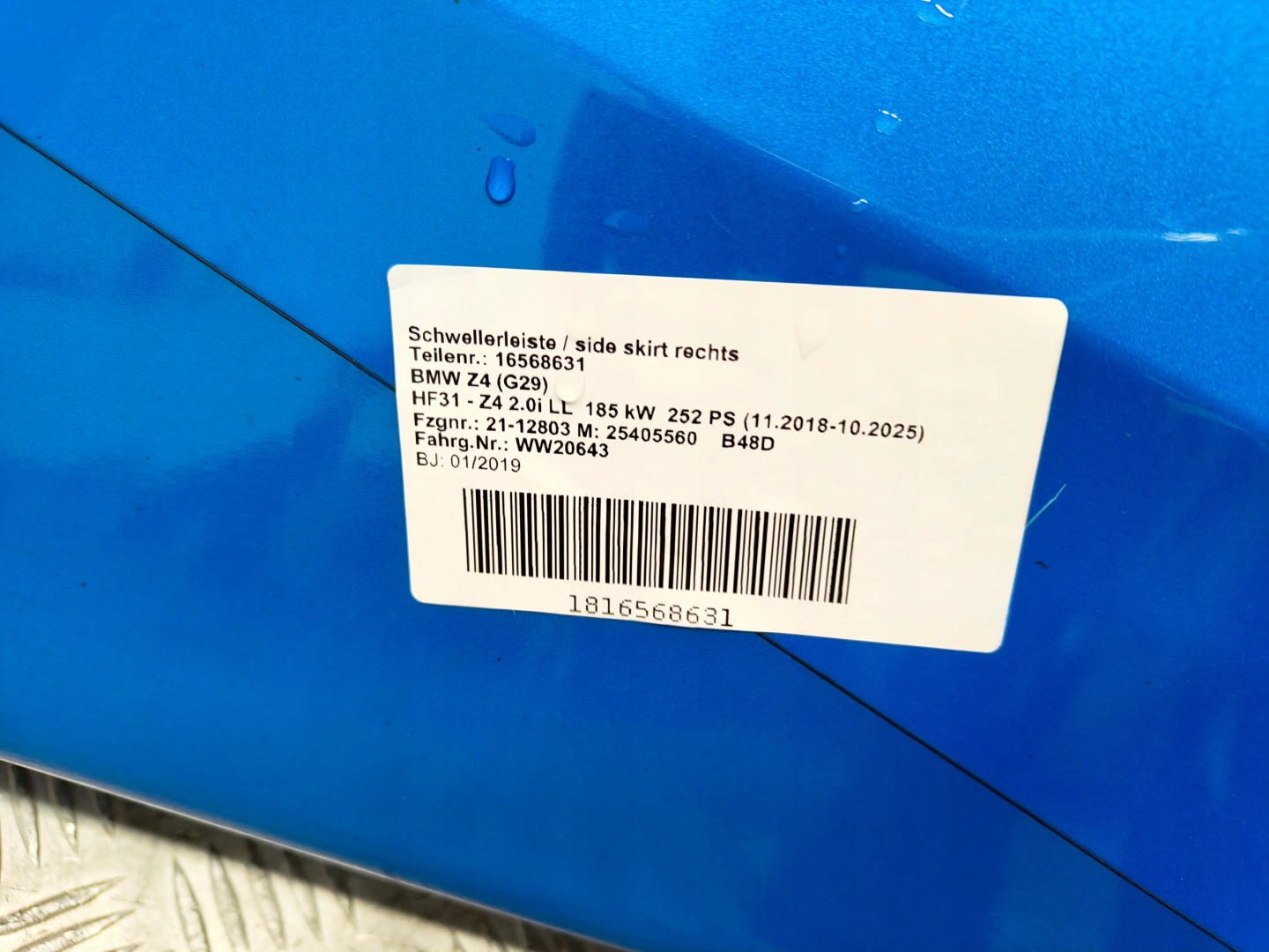 BMW Z4 G29 moulding cap of the threshold threshold right m-packet C1D