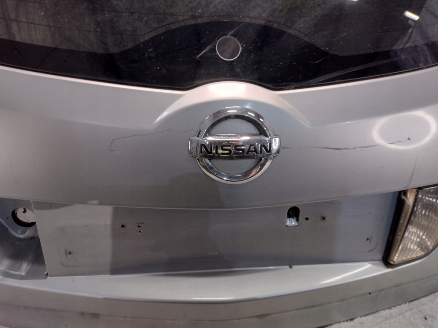 trunk door boot Nissan Murano Z50