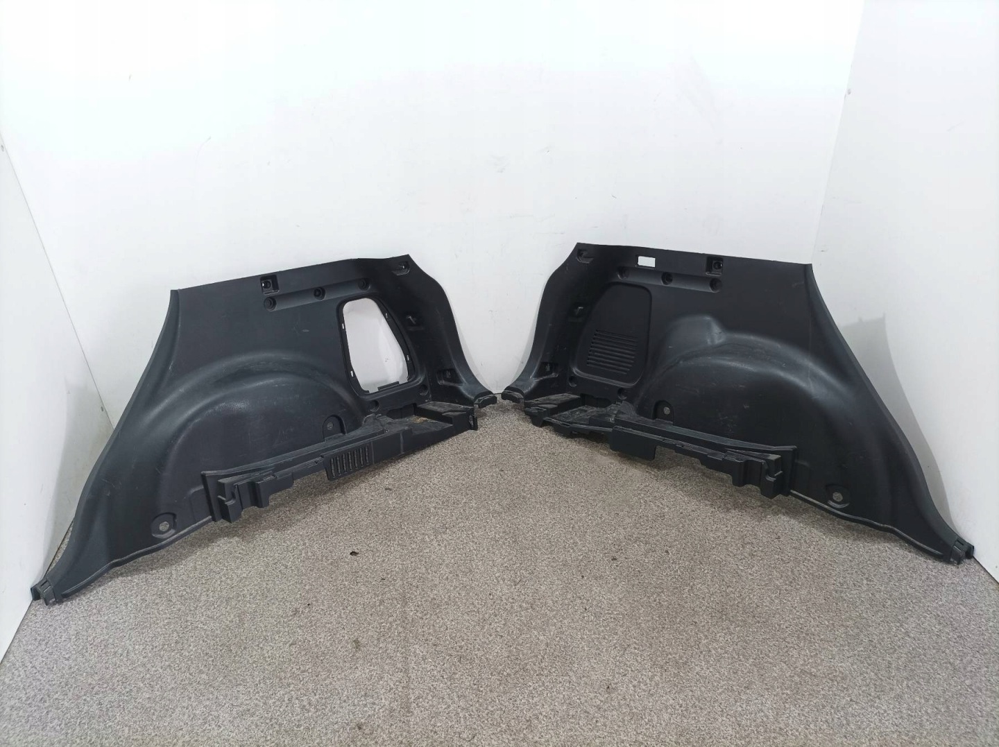 boot upholstery left right rear part KPL Toyota RAV4 IV (2012- )