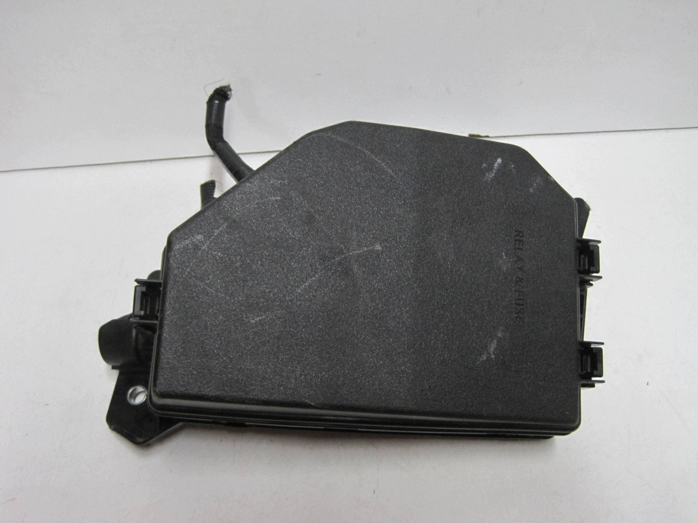 fuse box complete TOYOTA COROLLA CROSS 8266216310