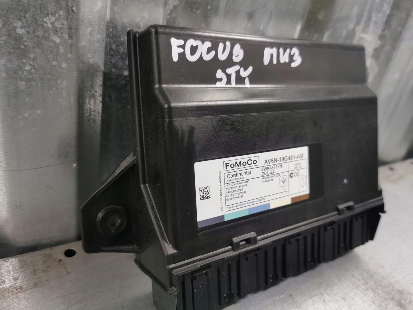 module control unit KOMFORTU FORD FOCUS MK3 AV6N-19G481-AM