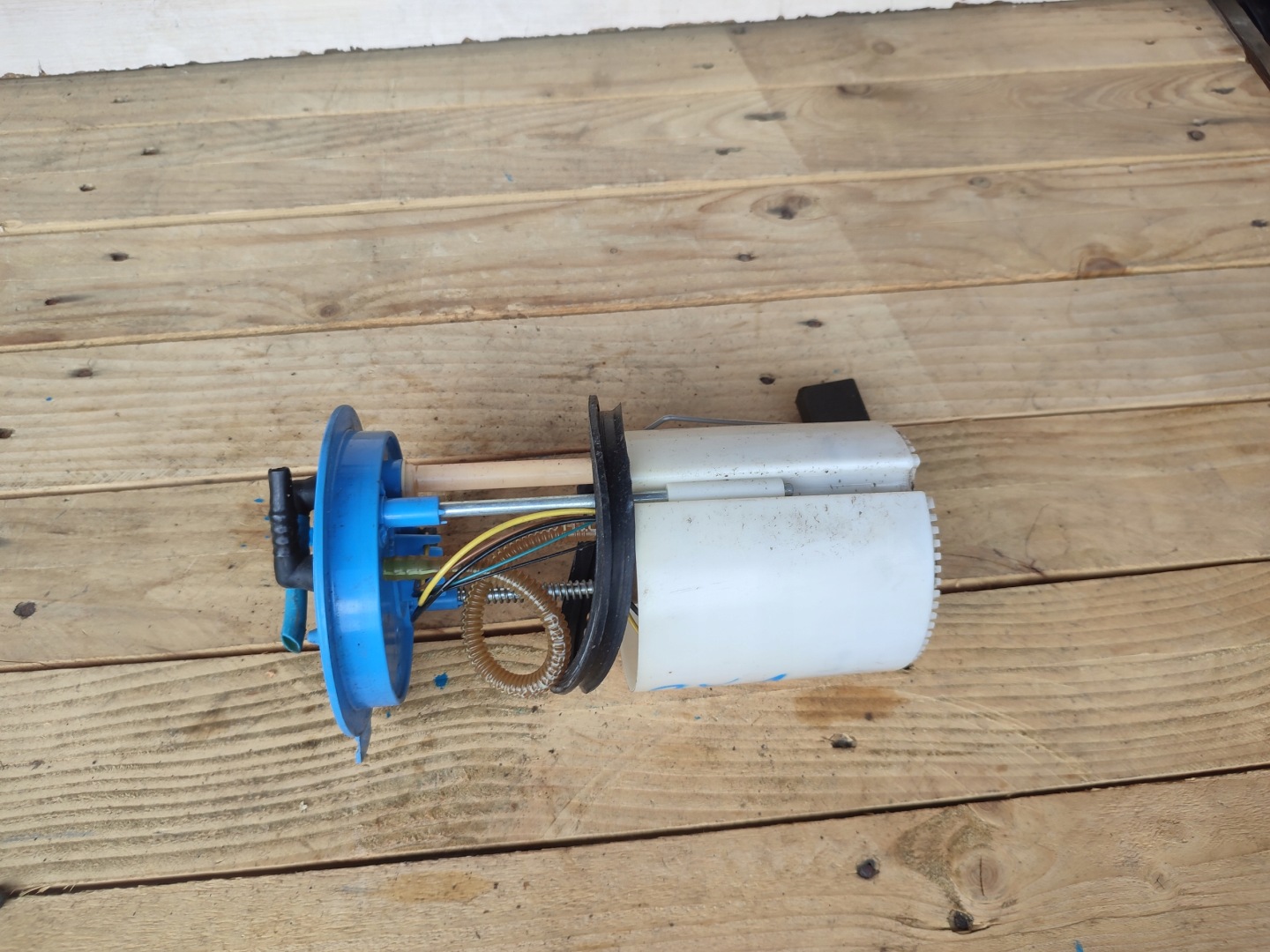 feed pump float Volkswagen Audi Seat Skoda 1K0919051BH