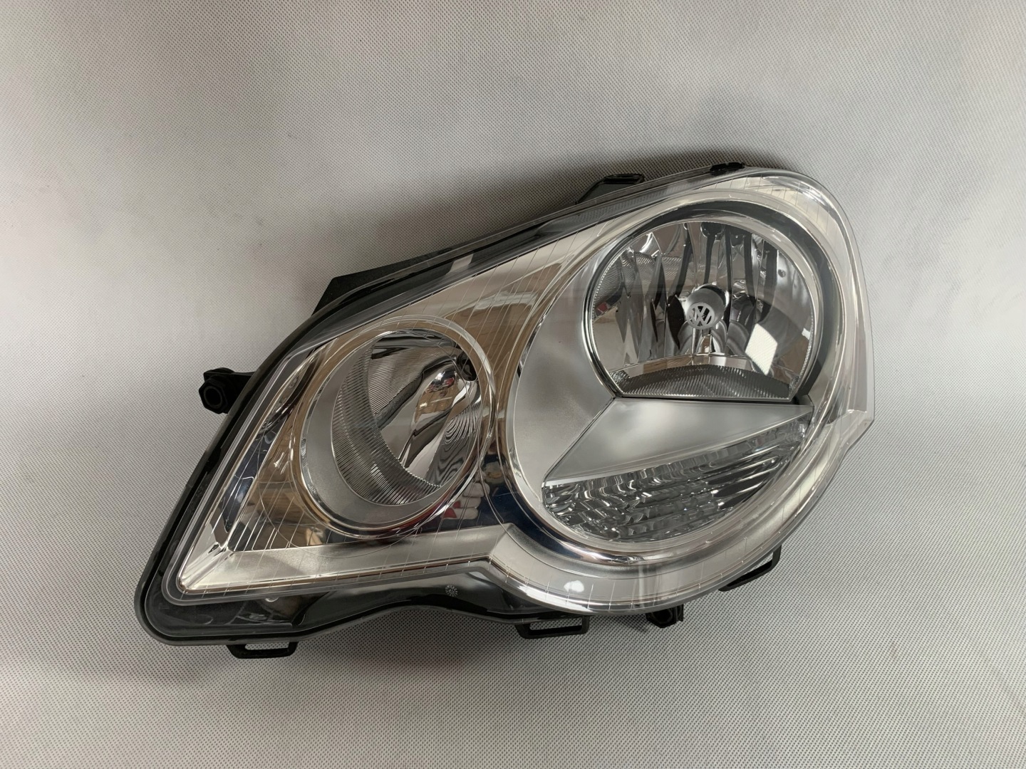 Reflektor light front left Volkswagen Polo 05-08r 6Q1941007AR 09.25