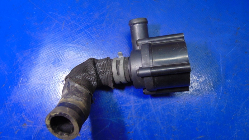 water pump 3.0TDI V6 AUDI A6 C7 A7 4G A5 8T A8 D4