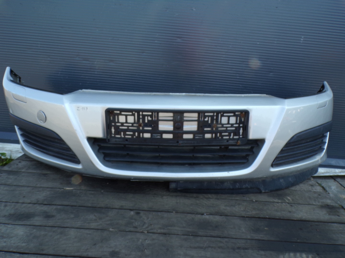 front bumper front OPEL ASTRA H washers colour Z157 (3)