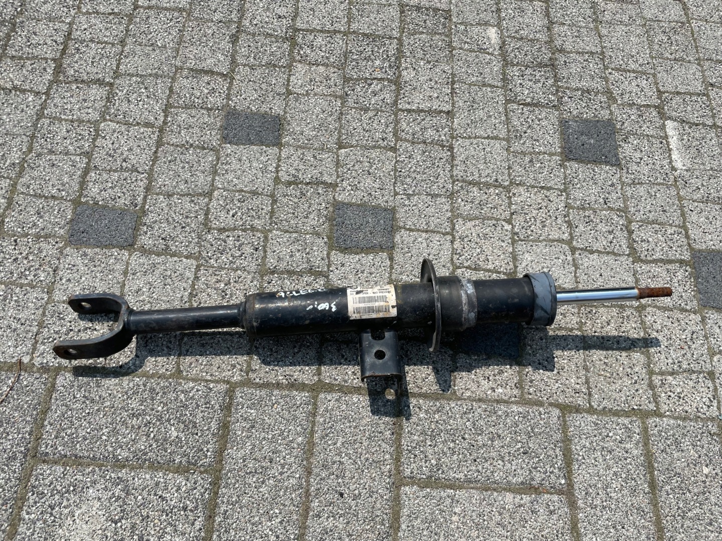 shock absorber front left BMW F11 6797765 original
