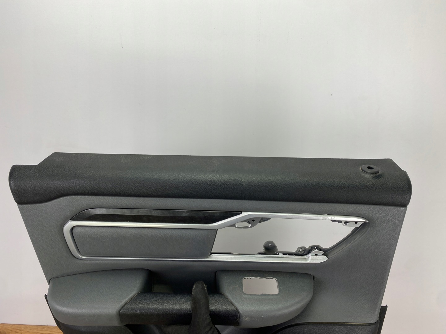 side door left rear part Quad Cab Ram 1500 2019+ USA