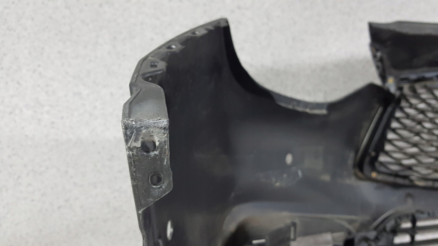 INFINITI Q30 Q 30 2015 - bumper front 7964