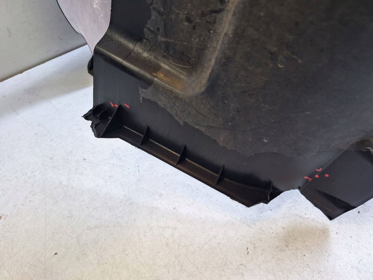 CITROEN C4 PICASSO II 13-16 mudguard front left