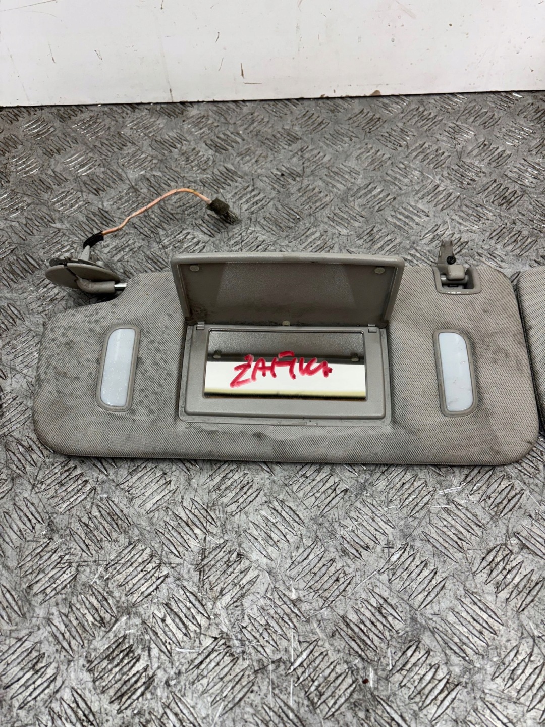 cover PRZECIWSLONECZNA left right OPEL ZAFIRA C