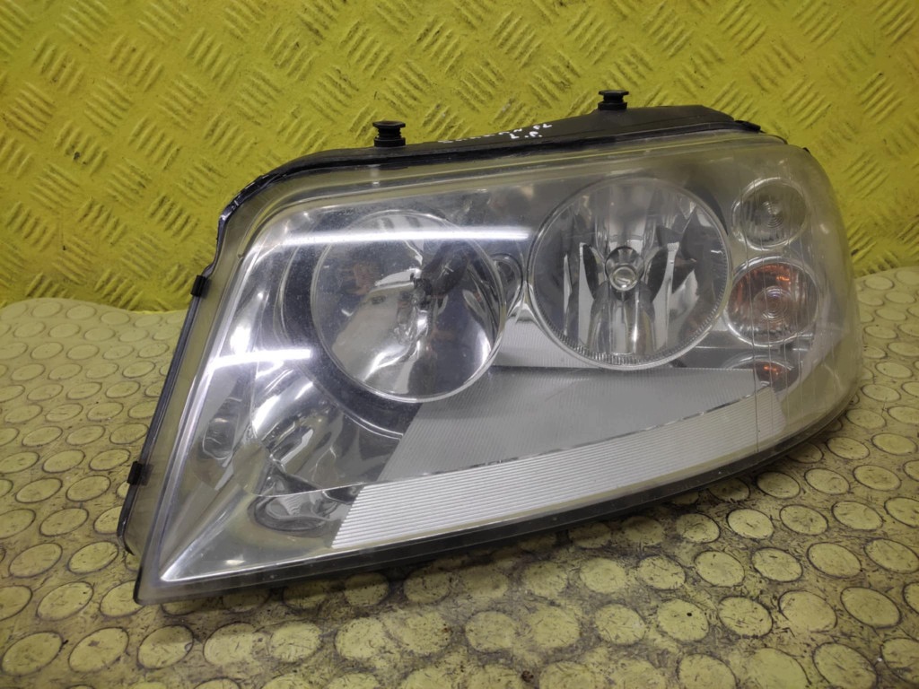 VW SHARAN and LIFT REFLEKTOR light left front 7M3941015AD