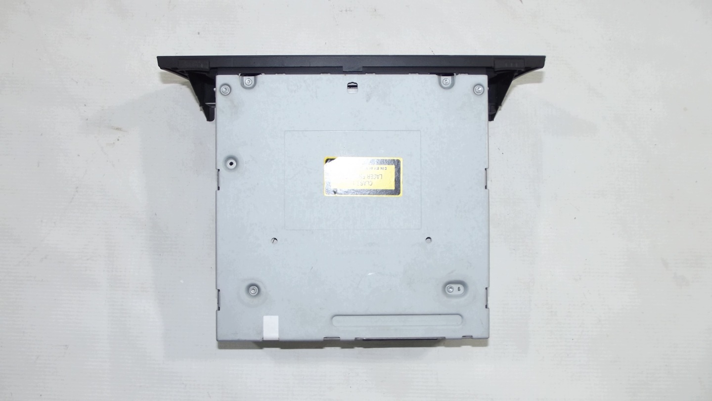 Audi A4 B8 Rechner der Navigation 8T1035652D