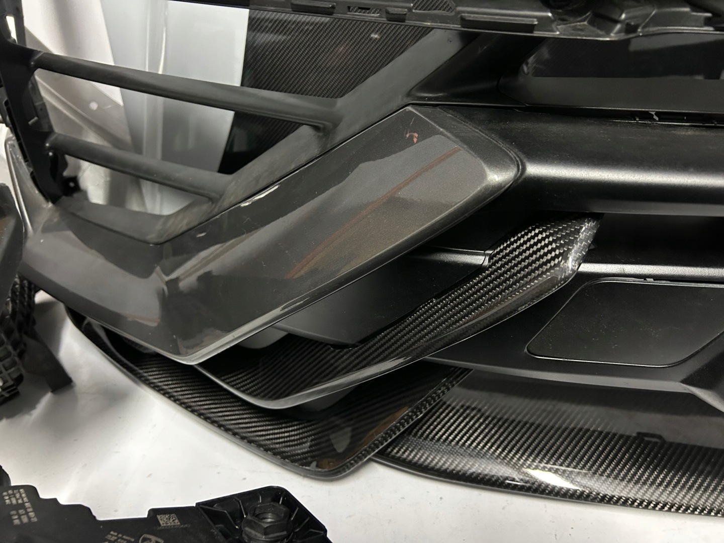 Lamborghini Urus Performante console bonnet bumper fenders support panel for radiators
