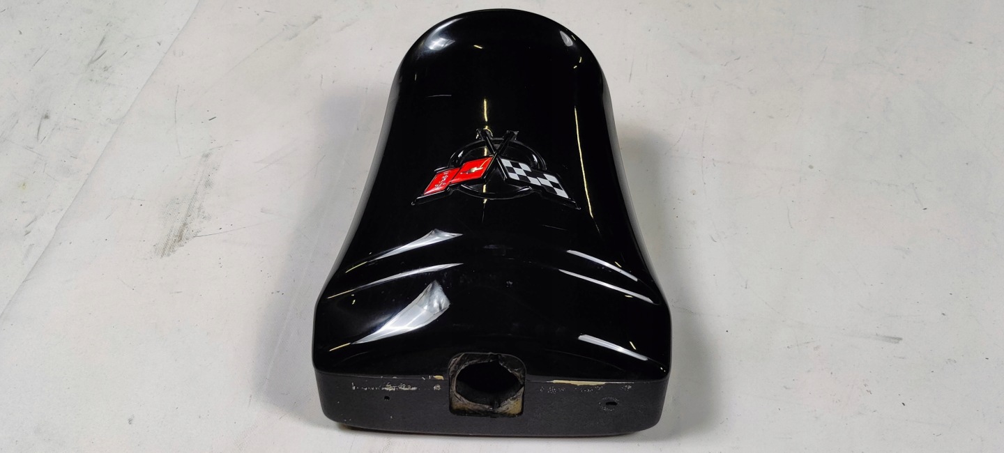Panel Couverture tablier moteur de la serrure logo Corvette C5 Cabrio 1999