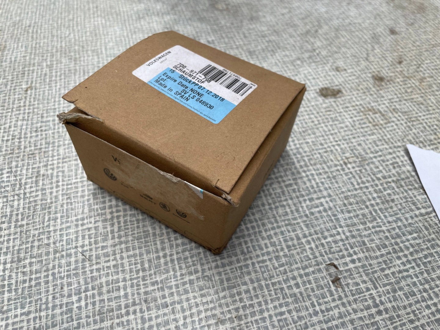 GABKA DO SIEDZEN VOLKSWAGEN MULTIVAN T6 7D0971798 @A