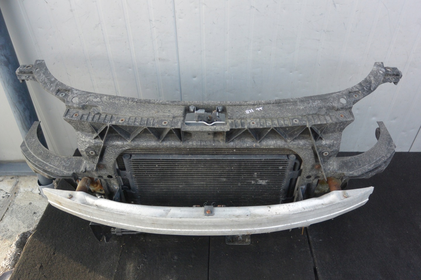support panel for radiators radiator fan pillar AUDI TT 8N 1.8T 8N0121283