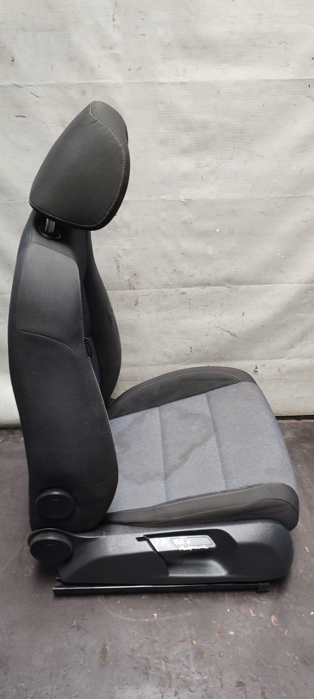 Sitz Sitze komplet heizung W Golf VI 1,2 TSI