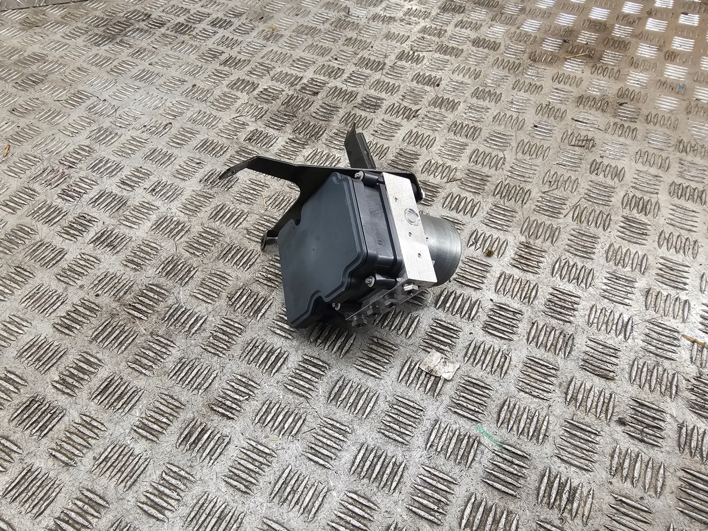 Servofreno ABS MERCEDES W177 CDI A1779002305