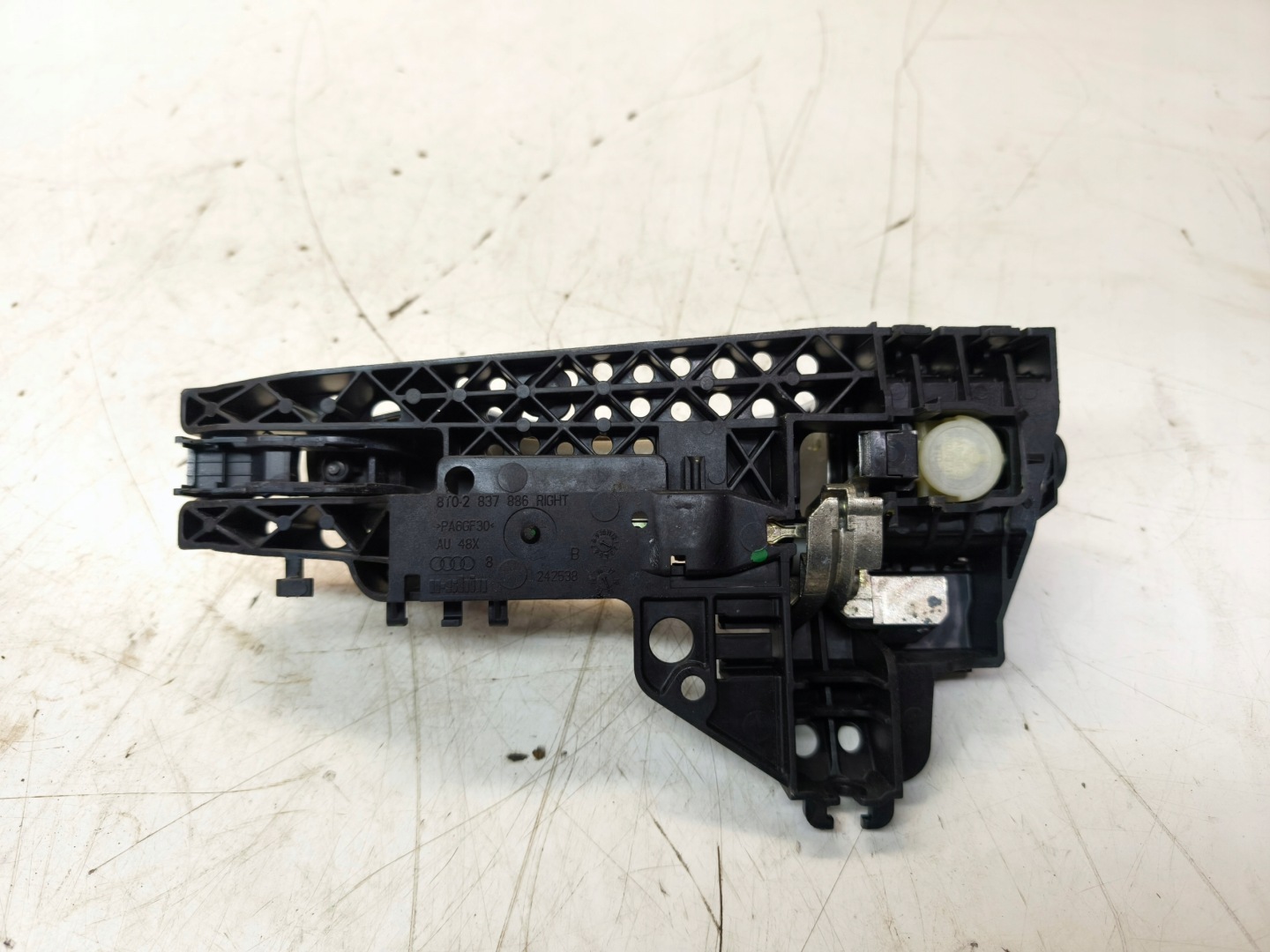 Türgriff rechts vorne oder heck AUDI Q5 8R LIFT 8T0837886 LX1Y CHROM