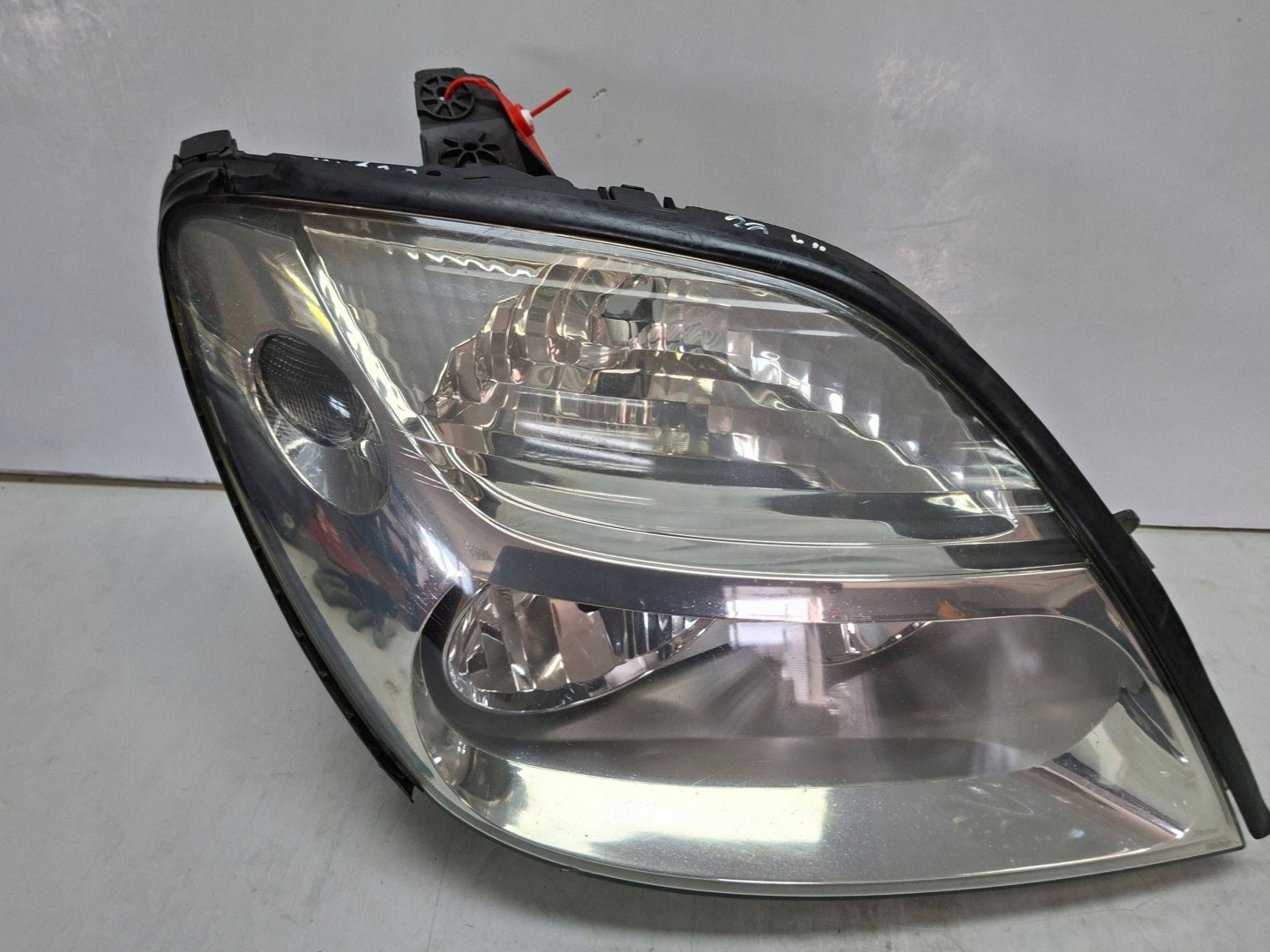 light front right 7700432097 RENAULT SCENIC and LIFT 2001